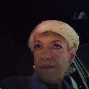 Meet your Posher, Sharon